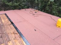 Carportabdichtung nach Sturmschaden mittels Bitumenschweissbahn